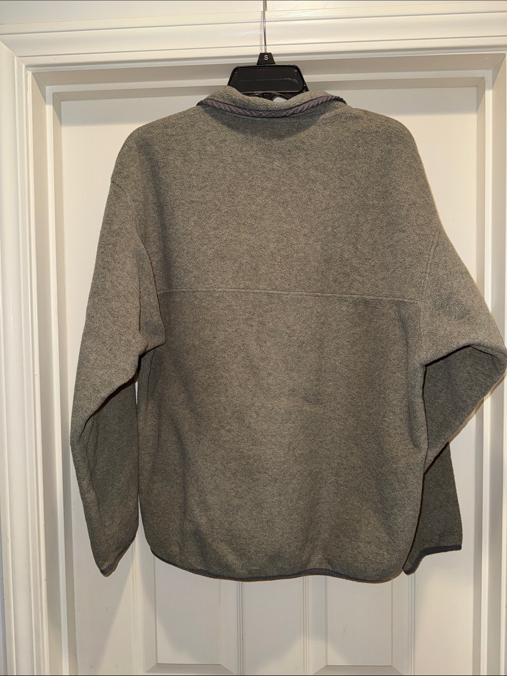 Patagonia Gray Fleece Pullover with Purple Trim - Picture 3 of 3